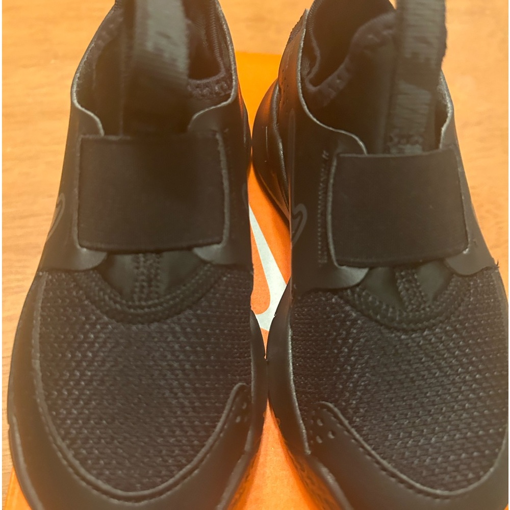 Nike Flex Runner 3 (PS) 9c toddler